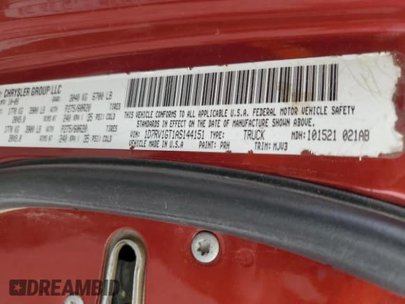 ✅ 2010 Dodge 1500 ST • VIN: 1D7RV1GT1AS144151 • Lot: 67855885. Wystawiony na Copart z przebiegiem 159 267 mil. Bezpłatny archiwum sprzedaży aukcyjnych z USA i szczegółowy raport historii pojazdu na DreamBid. Zdjęcie 12.