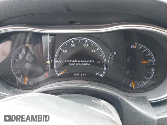 ✅ 2018 Jeep Grand Cherokee Altitude • VIN: 1C4RJEAG5JC125623 • Lot: 42725317. Wystawiony na IAAI z przebiegiem 109 018 mil. Bezpłatny archiwum sprzedaży aukcyjnych z USA i szczegółowy raport historii pojazdu na DreamBid. Zdjęcie 7.