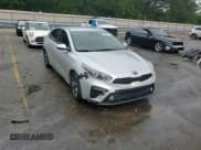 ✅ 2021 Kia Forte LXS • VIN: 3KPF24AD5ME327911 • Lot: 55284505. Wystawiony na Copart z przebiegiem 137 850 mil. Bezpłatny archiwum sprzedaży aukcyjnych z USA i szczegółowy raport historii pojazdu na DreamBid. Zdjęcie 13.