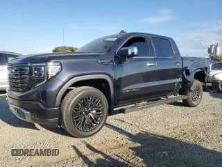 ✅ 2022 GMC Sierra 1500 Denali Ultimate • VIN: 1GTUUHEL9NZ521468 • Лот: 80138565. Опубликован ранее на Copart с пробегом 27 304 миль. Бесплатный доступ к архиву аукционных продаж из США и подробный отчёт об истории автомобиля на DreamBid. Изображение 1.