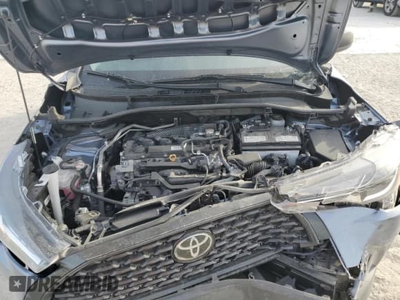 ✅ 2023 Toyota Corolla Cross L • VIN: 7MUAAAAG1PV040197 • Lot: 92194535. Listed on Copart with 18,631 mi. Free auction sales archive from the USA and detailed vehicle history report at DreamBid. Image 12.