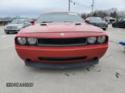 ✅ 2013 Dodge Challenger Rallye Redline • VIN: 2C3CDYAG8DH549043 • Lot: 87609175. Wystawiony na Copart z przebiegiem 136 607 mil. Bezpłatny archiwum sprzedaży aukcyjnych z USA i szczegółowy raport historii pojazdu na DreamBid. Zdjęcie 5.