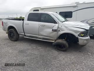 ✅ 2018 Ram 2500 Big Horn • VIN: 3C6UR5DL2JG217708 • Lot: 42185050. Wystawiony na IAAI z przebiegiem 102 107 mil. Bezpłatny archiwum sprzedaży aukcyjnych z USA i szczegółowy raport historii pojazdu na DreamBid. Zdjęcie 1.