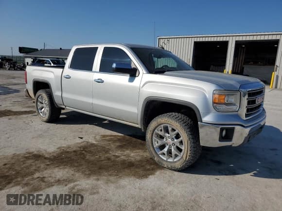 ✅ 2015 GMC Sierra 1500 SLT • VIN: 3GTU2VEC3FG531077 • Lot: 82520275. Listed on Copart with 175,016 mi. Free auction sales archive from the USA and detailed vehicle history report at DreamBid. Image 4.