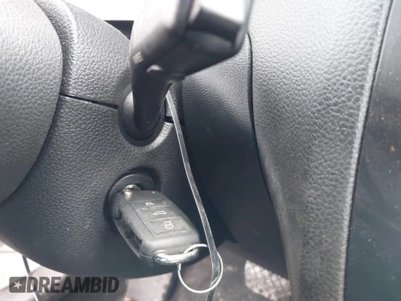 ✅ 2013 Volkswagen Jetta TDI w/Premium/Nav • VIN: 3VWLL7AJ6DM286246 • Lot: 43864018. Wystawiony na IAAI z przebiegiem 138 263 mil. Bezpłatny archiwum sprzedaży aukcyjnych z USA i szczegółowy raport historii pojazdu na DreamBid. Zdjęcie 11.