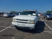 ✅ 2004 Chevrolet Suburban LT • VIN: 3GNFK16Z94G240561 • Лот: 42769241. Опубликован ранее на IAAI с пробегом 246 438 миль. Бесплатный доступ к архиву аукционных продаж из США и подробный отчёт об истории автомобиля на DreamBid. Изображение 2.