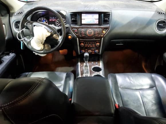 ✅ 2014 Nissan Pathfinder SL • VIN: 5N1AR2MM6EC721329 • Lot: 80080605. Wystawiony na Copart z przebiegiem 112 907 mil. Bezpłatny archiwum sprzedaży aukcyjnych z USA i szczegółowy raport historii pojazdu na DreamBid. Zdjęcie 8.