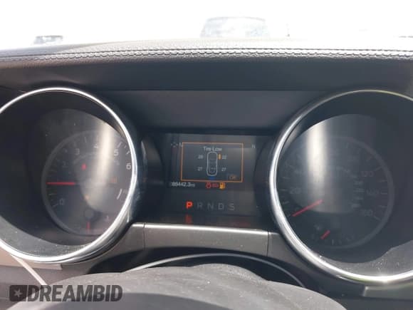 ✅ 2020 Ford Mustang GT • VIN: 1FA6P8CF3L5137211 • Lot: 42715213. Listed on IAAI with 88,442 mi. Free auction sales archive from the USA and detailed vehicle history report at DreamBid. Image 7.