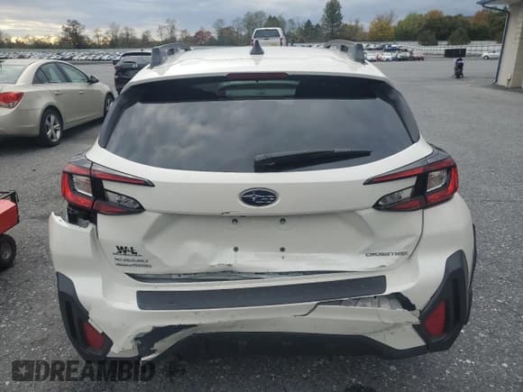 ✅ 2025 Subaru Crosstrek Premium • VIN: JF2GUHDC0S8297928 • Lot: 89513455. Listed on Copart with 2,314 mi. Free auction sales archive from the USA and detailed vehicle history report at DreamBid. Image 6.