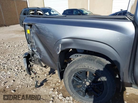 ✅ 2023 Nissan Frontier SV • VIN: 1N6ED1EK4PN607474 • Lot: 41077553. Listed on IAAI with 23,383 mi. Free auction sales archive from the USA and detailed vehicle history report at DreamBid. Image 6.