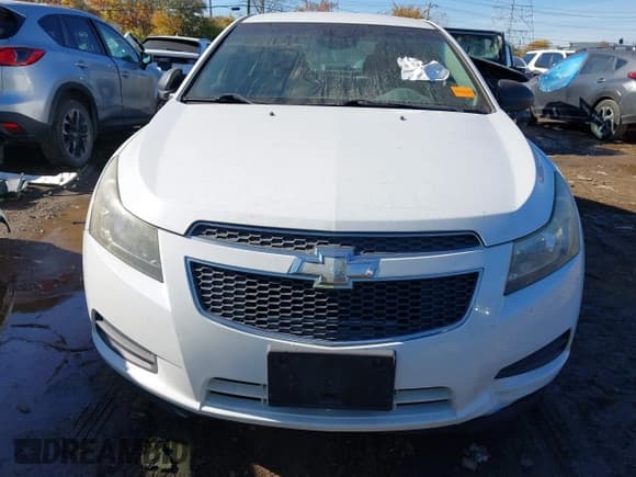 ✅ 2014 Chevrolet Cruze LS • VIN: 1G1PA5SH5E7158465 • Lot: 43618723. Wystawiony na IAAI z przebiegiem 136 102 mil. Bezpłatny archiwum sprzedaży aukcyjnych z USA i szczegółowy raport historii pojazdu na DreamBid. Zdjęcie 12.