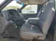 1998 Dodge 1500 z VIN 1B7HF16Y2WS577923, wystawiony jako Copart lot #67905705 z przebiegiem 145 459 mil mil oraz Czysty tytuł • Clean title. Historia ofert i sprzedaży dostępna na DreamBid. Obrazek 7.