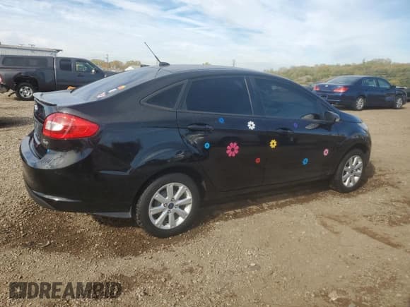 ✅ 2013 Ford Fiesta SE • VIN: 3FADP4BJ7DM183013 • Lot: 89566445. Listed on Copart with 144,842 mi. Free auction sales archive from the USA and detailed vehicle history report at DreamBid. Image 3.