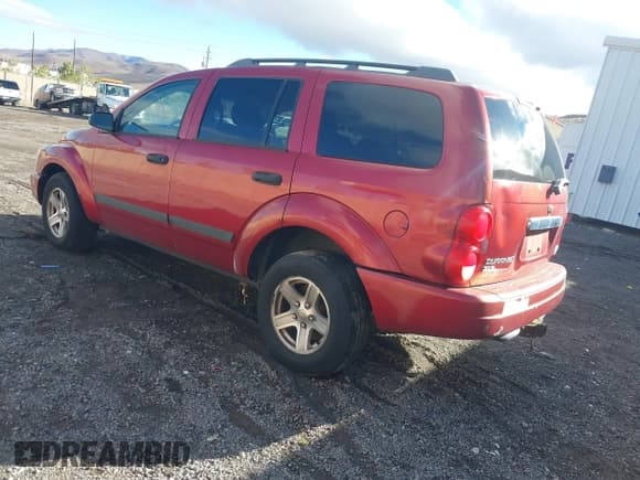 ✅ 2006 Dodge Durango SLT • VIN: 1D4HB48N56F190892 • Lot: 43765191. Wystawiony na IAAI z przebiegiem 299 612 mil. Bezpłatny archiwum sprzedaży aukcyjnych z USA i szczegółowy raport historii pojazdu na DreamBid. Zdjęcie 3.