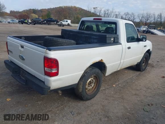 ✅ 2007 Ford Ranger XL • VIN: 1FTYR10DX7PA12496 • Лот: 43615799. Опубликован ранее на IAAI с пробегом 194 538 миль. Бесплатный доступ к архиву аукционных продаж из США и подробный отчёт об истории автомобиля на DreamBid. Изображение 4.
