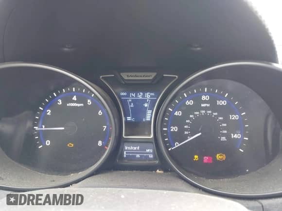 2013 Hyundai Veloster Turbo с VIN KMHTC6AE9DU097968, выставлен на аукционе IAAI как лот 42307943 с пробегом 141 216 миль миль и . История ставок и продаж доступна на DreamBid. Изображение 7.