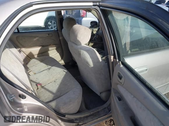 ✅ 2000 Toyota Corolla VE • VIN: 2T1BR12E4YC364551 • Лот: 43865745. Опубликован ранее на IAAI с пробегом 192 249 миль. Бесплатный доступ к архиву аукционных продаж из США и подробный отчёт об истории автомобиля на DreamBid. Изображение 8.