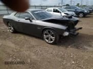 ✅ 2020 Dodge Challenger R/T • VIN: 2C3CDZBT9LH146284 • Lot: 55195144. Wystawiony na Copart z przebiegiem 59 590 mil. Bezpłatny archiwum sprzedaży aukcyjnych z USA i szczegółowy raport historii pojazdu na DreamBid. Zdjęcie 10.