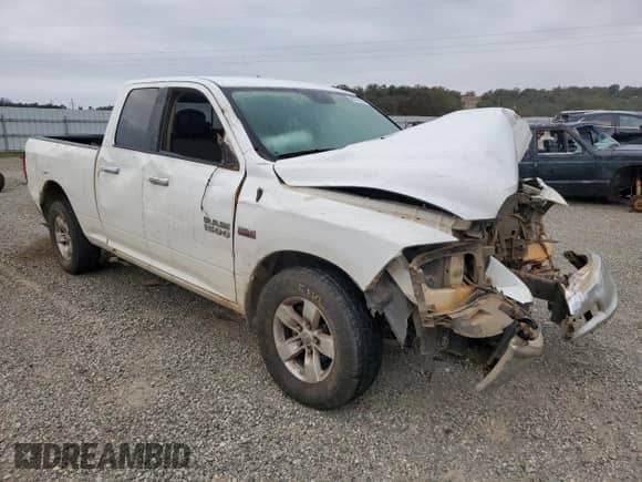 2018 Ram 1500 SLT with VIN 1C6RR7GT0JS106273, listed as a Copart auction lot 82770145 with 186,180 mi miles and Salvage title. Bid and sale history available at DreamBid. Image 4.