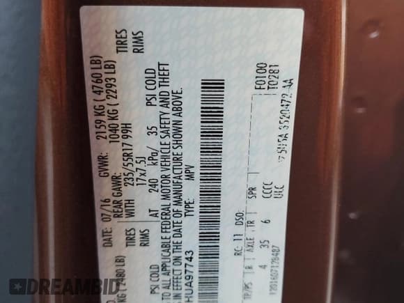 ✅ 2017 Ford Escape SE • VIN: 1FMCU9GD3HUA97743 • Lot: 93343405. Wystawiony na Copart z przebiegiem 206 324 mil. Bezpłatny archiwum sprzedaży aukcyjnych z USA i szczegółowy raport historii pojazdu na DreamBid. Zdjęcie 13.