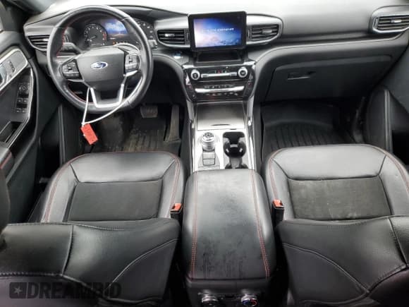 ✅ 2022 Ford Explorer ST-Line • VIN: 1FMSK8KH7NGC48731 • Lot: 90594355. Wystawiony na Copart z przebiegiem 110 520 mil. Bezpłatny archiwum sprzedaży aukcyjnych z USA i szczegółowy raport historii pojazdu na DreamBid. Zdjęcie 8.