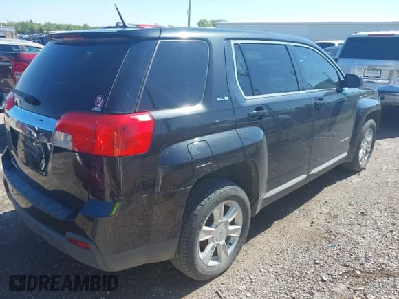 ✅ 2011 GMC Terrain SLE-1 • VIN: 2CTALMEC7B6428457 • Lot: 42071569. Listed on IAAI with 160,390 mi. Free auction sales archive from the USA and detailed vehicle history report at DreamBid. Image 4.