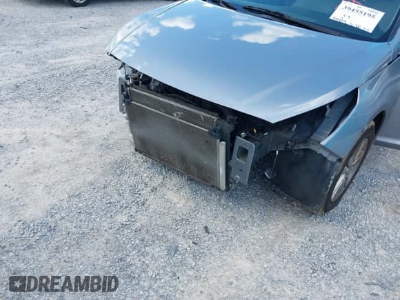 ✅ 2016 Hyundai Sonata SE • VIN: 5NPE24AF9GH373254 • Lot: 39455195. Listed on IAAI with 106,224 mi. Free auction sales archive from the USA and detailed vehicle history report at DreamBid. Image 6.