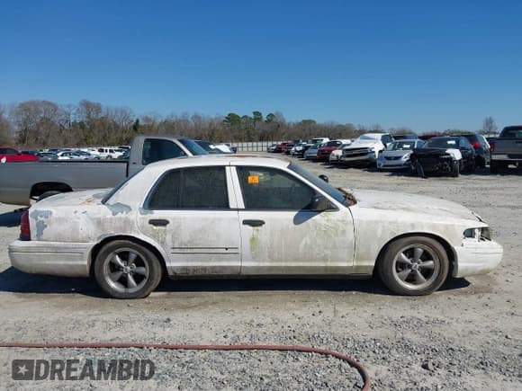 ✅ 2007 Ford Police Interceptor • VIN: 2FAFP71W07X136860 • Lot: 41627675. Listed on IAAI with Not provided. Free auction sales archive from the USA and detailed vehicle history report at DreamBid. Image 13.