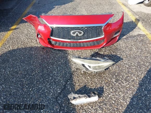 ✅ 2017 Infiniti QX30 Sport • VIN: SJKCH5CP3HA034044 • Лот: 43627282. Опубликован ранее на IAAI с пробегом 106 667 миль. Бесплатный доступ к архиву аукционных продаж из США и подробный отчёт об истории автомобиля на DreamBid. Изображение 12.