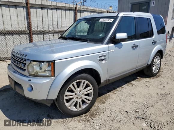 ✅ 2011 Land Rover LR4 Lux • VIN: SALAK2D4XBA569922 • Lot: 69605045. Wystawiony na Copart z przebiegiem 160 938 mil. Bezpłatny archiwum sprzedaży aukcyjnych z USA i szczegółowy raport historii pojazdu na DreamBid. Zdjęcie 1.