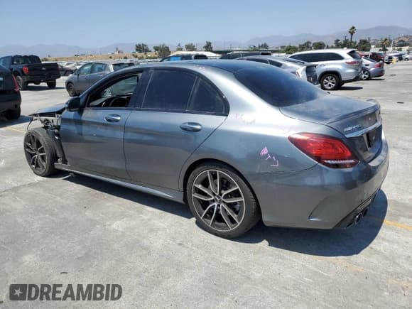 ✅ 2019 Mercedes-Benz C 43 AMG • VIN: 55SWF6EBXKU294290 • Lot: 65159015. Wystawiony na Copart z przebiegiem 98 131 mil. Bezpłatny archiwum sprzedaży aukcyjnych z USA i szczegółowy raport historii pojazdu na DreamBid. Zdjęcie 2.