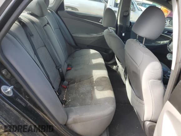 ✅ 2013 Hyundai Sonata GLS • VIN: 5NPEB4AC4DH577204 • Lot: 57422484. Listed on Copart with 188,041 mi. Free auction sales archive from the USA and detailed vehicle history report at DreamBid. Image 10.