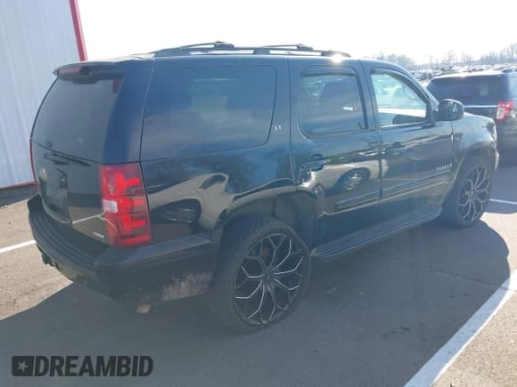 ✅ 2007 Chevrolet Tahoe LTZ • VIN: 1GNFC130X7R362045 • Lot: 43812490. Listed on IAAI with 167,986 mi. Free auction sales archive from the USA and detailed vehicle history report at DreamBid. Image 4.