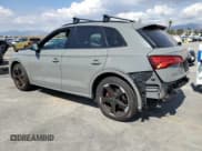 ✅ 2020 Audi SQ5 Premium Plus • VIN: WA1B4AFY7L2120087 • Лот: 81466945. Опубликован ранее на Copart с пробегом 45 538 миль. Бесплатный доступ к архиву аукционных продаж из США и подробный отчёт об истории автомобиля на DreamBid. Изображение 2.