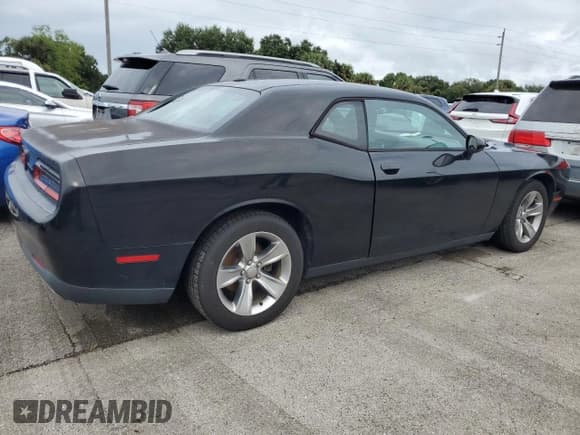 ✅ 2016 Dodge Challenger SXT Plus • VIN: 2C3CDZAG6GH176742 • Лот: 74987704. Опубликован ранее на Copart с пробегом Не указан. Бесплатный доступ к архиву аукционных продаж из США и подробный отчёт об истории автомобиля на DreamBid. Изображение 3.