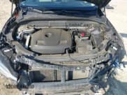 ✅ 2018 Volvo XC60 Inscription • VIN: YV4102RLXJ1025932 • Lot: 42222065. Wystawiony na IAAI z przebiegiem 77 485 mil. Bezpłatny archiwum sprzedaży aukcyjnych z USA i szczegółowy raport historii pojazdu na DreamBid. Zdjęcie 10.