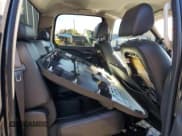 ✅ 2009 GMC Sierra 1500 • VIN: 2GTEK333391130783 • Lot: 43365775. Wystawiony na Copart z przebiegiem Nie podano. Bezpłatny archiwum sprzedaży aukcyjnych z USA i szczegółowy raport historii pojazdu na DreamBid. Zdjęcie 11.