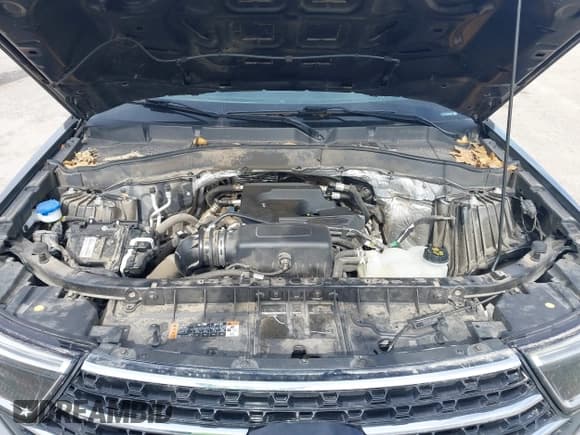 ✅ 2020 Ford Explorer XLT • VIN: 1FMSK7DH3LGA67680 • Lot: 41793104. Wystawiony na IAAI z przebiegiem 57 409 mil. Bezpłatny archiwum sprzedaży aukcyjnych z USA i szczegółowy raport historii pojazdu na DreamBid. Zdjęcie 10.