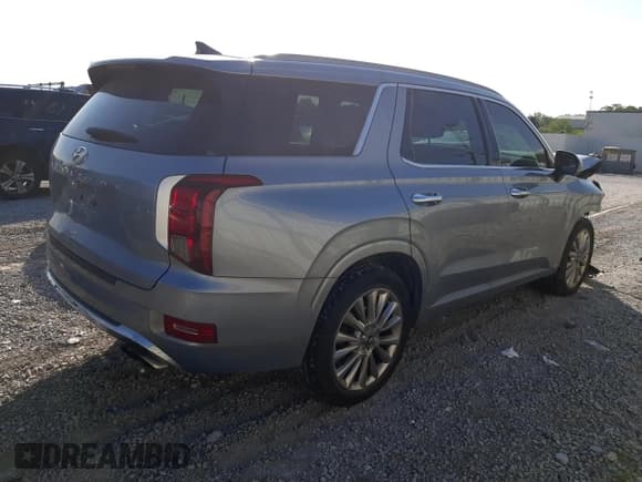 ✅ 2020 Hyundai Palisade Limited • VIN: KM8R5DHE3LU049136 • Лот: 70234254. Опубликован ранее на Copart с пробегом 94 963 миль. Бесплатный доступ к архиву аукционных продаж из США и подробный отчёт об истории автомобиля на DreamBid. Изображение 3.
