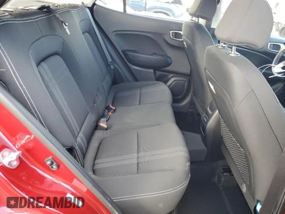 ✅ 2024 Hyundai Venue SEL • VIN: KMHRC8A39RU315337 • Lot: 83409404. Listed on Copart with 11,621 mi. Free auction sales archive from the USA and detailed vehicle history report at DreamBid. Image 11.