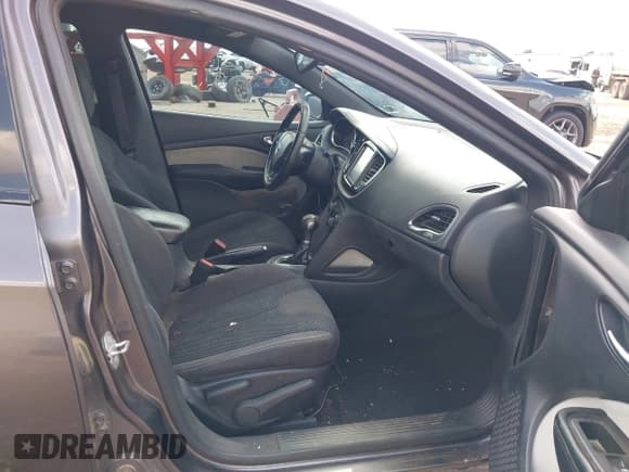 ✅ 2015 Dodge Dart SXT • VIN: 1C3CDFBB8FD124977 • Lot: 43102430. Listed on IAAI with 135,140 mi. Free auction sales archive from the USA and detailed vehicle history report at DreamBid. Image 5.