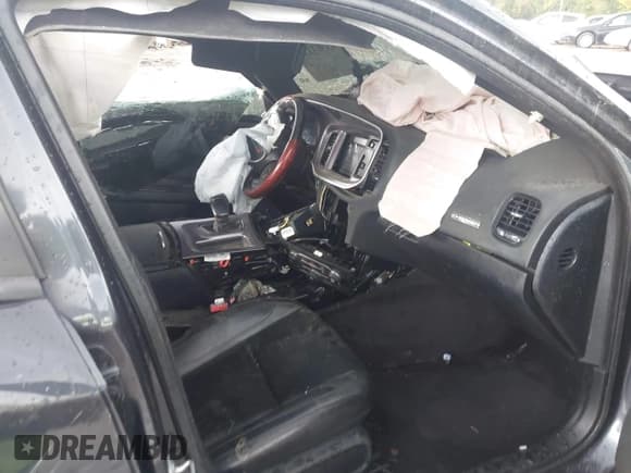 ✅ 2017 Dodge Charger R/T • VIN: 2C3CDXCT1HH667204 • Лот: 43313131. Опубликован ранее на IAAI с пробегом Не указан. Бесплатный доступ к архиву аукционных продаж из США и подробный отчёт об истории автомобиля на DreamBid. Изображение 5.