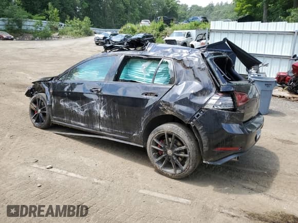 ✅ 2021 Volkswagen Golf GTI S • VIN: 3VW6T7AUXMM000115 • Лот: 61918634. Опубликован ранее на Copart с пробегом Не указан. Бесплатный доступ к архиву аукционных продаж из США и подробный отчёт об истории автомобиля на DreamBid. Изображение 2.