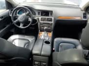 ✅ 2014 Audi Q7 Premium Plus • VIN: WA1LGAFE2ED010914 • Lot: 59791355. Wystawiony na Copart z przebiegiem 141 819 mil. Bezpłatny archiwum sprzedaży aukcyjnych z USA i szczegółowy raport historii pojazdu na DreamBid. Zdjęcie 8.