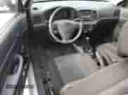 2008 Hyundai Accent GS z VIN KMHCM36C58U071165, wystawiony jako Copart lot #64824024 z przebiegiem 207 550 mil mil oraz Nie do naprawy • Non repairable. Historia ofert i sprzedaży dostępna na DreamBid. Obrazek 8.