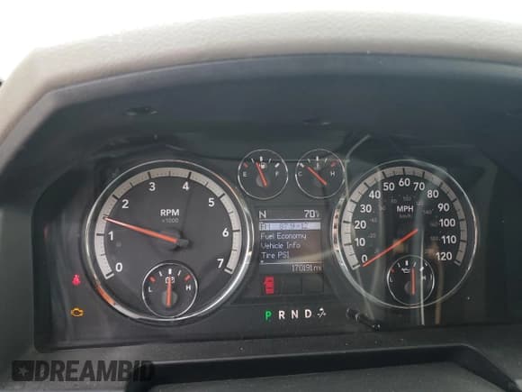 ✅ 2010 Dodge 1500 SLT • VIN: 1D7RV1GP6AS105395 • Lot: 91826225. Listed on Copart with 170,191 mi. Free auction sales archive from the USA and detailed vehicle history report at DreamBid. Image 9.