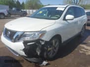 ✅ 2015 Nissan Pathfinder Platinum • VIN: 5N1AR2MM4FC628293 • Lot: 42010960. Listed on IAAI with 277,016 mi. Free auction sales archive from the USA and detailed vehicle history report at DreamBid. Image 17.