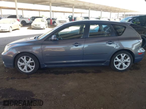 ✅ 2008 Mazda 3 S Sport • VIN: JM1BK343481796623 • Lot: 43574336. Wystawiony na IAAI z przebiegiem Nie podano. Bezpłatny archiwum sprzedaży aukcyjnych z USA i szczegółowy raport historii pojazdu na DreamBid. Zdjęcie 14.