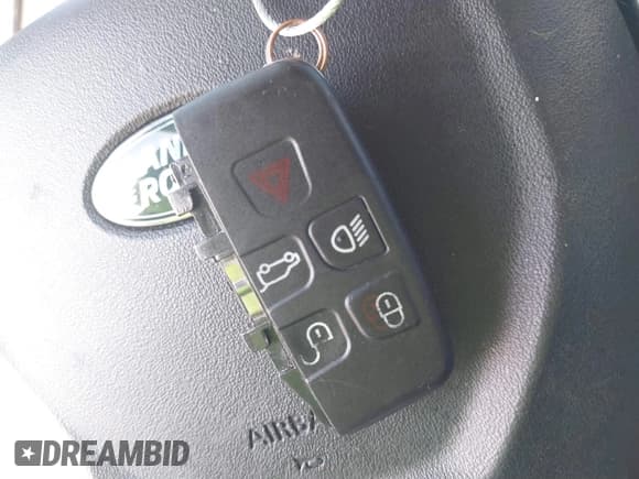 ✅ 2016 Land Rover Discovery Sport HSE Lux • VIN: SALCT2BG7GH568535 • Лот: 41486971. Опубликован ранее на IAAI с пробегом 164 413 миль. Бесплатный доступ к архиву аукционных продаж из США и подробный отчёт об истории автомобиля на DreamBid. Изображение 11.