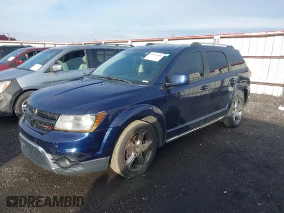 ✅ 2017 Dodge Journey Crossroad Plus • VIN: 3C4PDCGB2HT676783 • Lot: 43656468. Listed on IAAI with 138,552 mi. Free auction sales archive from the USA and detailed vehicle history report at DreamBid. Image 18.